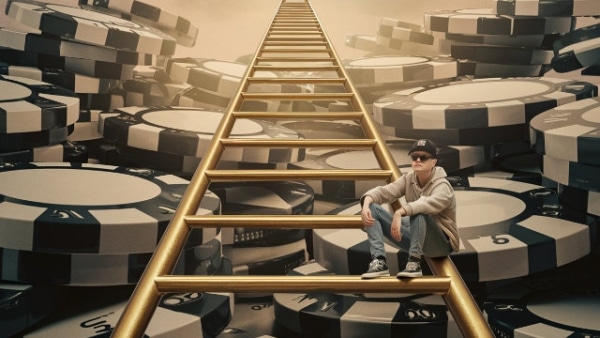 Od Freeroll turnira do miliona: Kako postati poker legenda