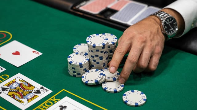 Najviši par: Sve i ništa u pokeru