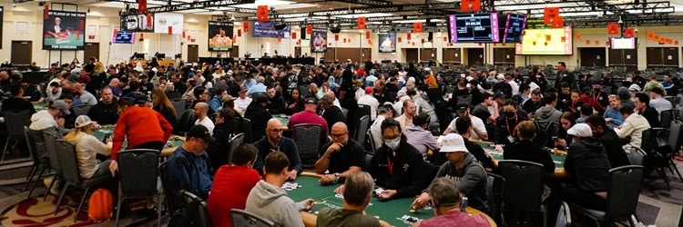 Hossein Ensan mit gutem Start beim WSOP 2024 Main Event