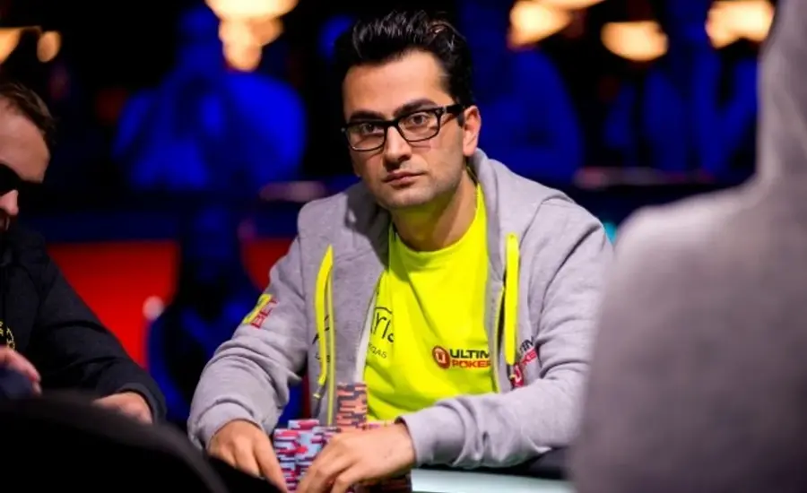 jogador profissional de poker antonio esfandiari