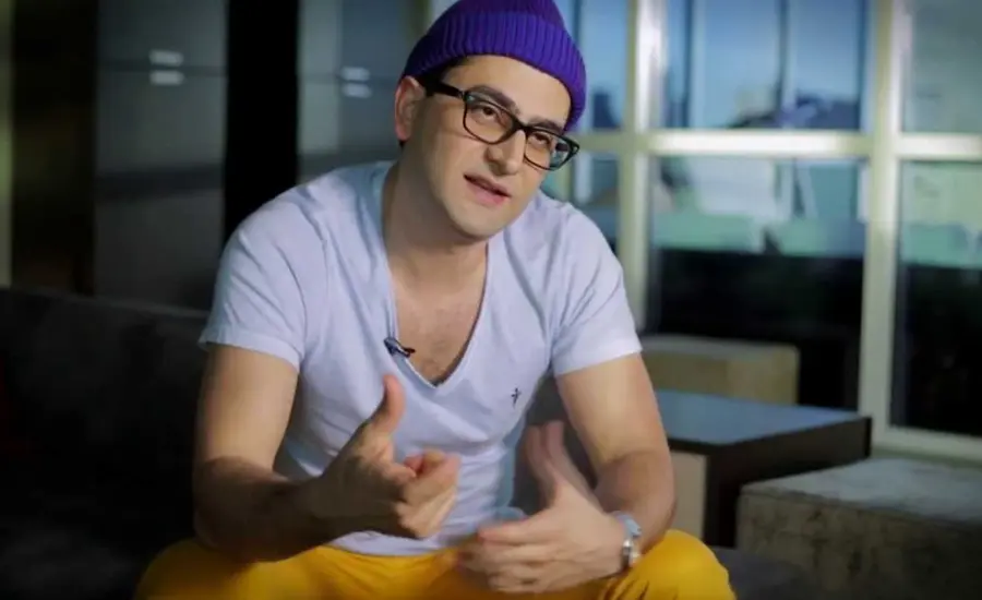  antonio esfandiari