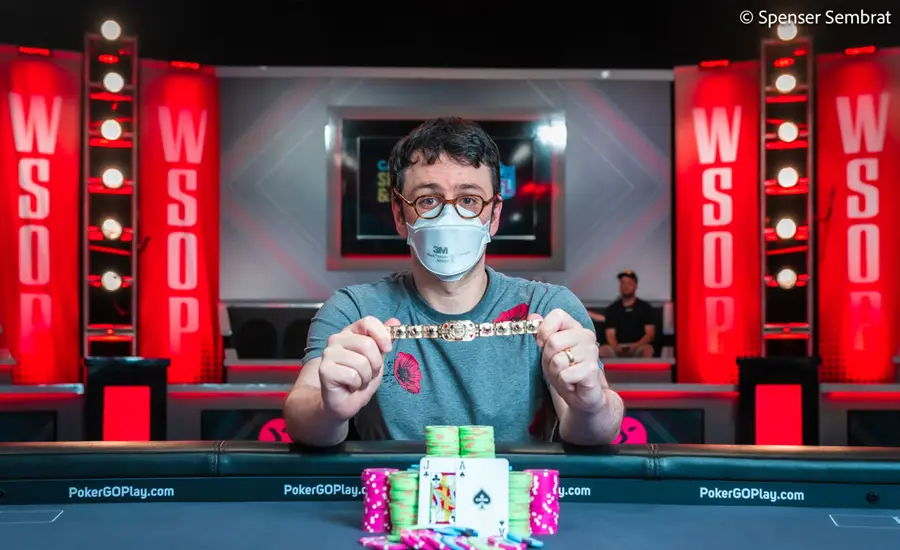 isaac haxton ganha bracelete na wsop