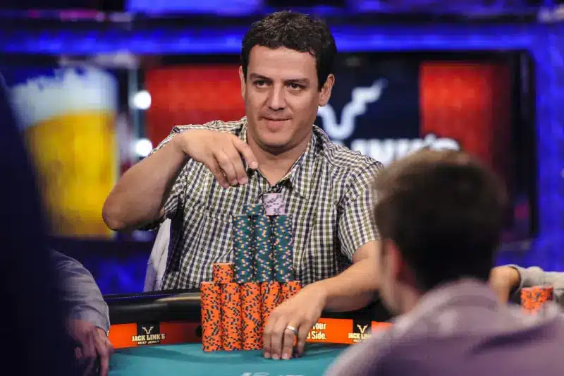 carlos mortensen jogador de poker